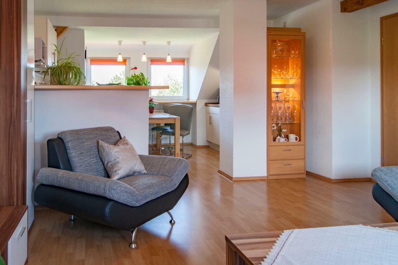 Dreiseitenhof Ferienwohnung Kuenzel Tharandt Exterior photo